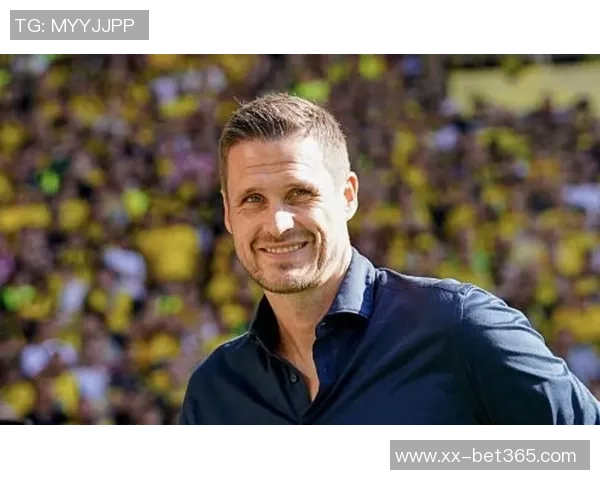 多特蒙德总监凯尔或将加盟汉堡担任更高职位引发关注