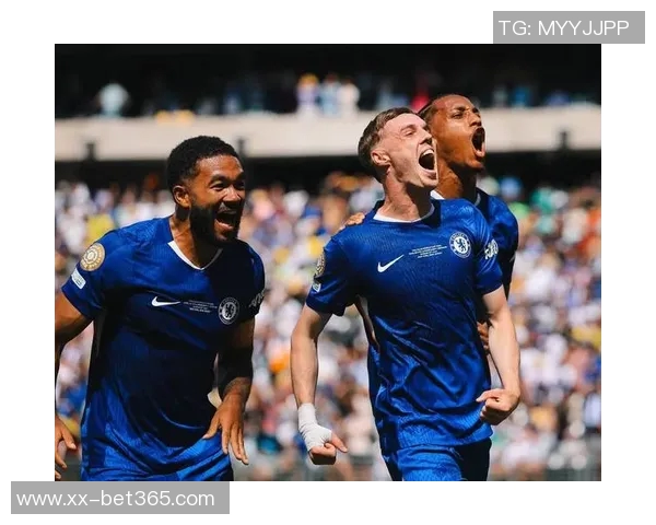 切尔西前球员劝帕尔默慎重考虑加盟曼联蓝军实力更胜红魔